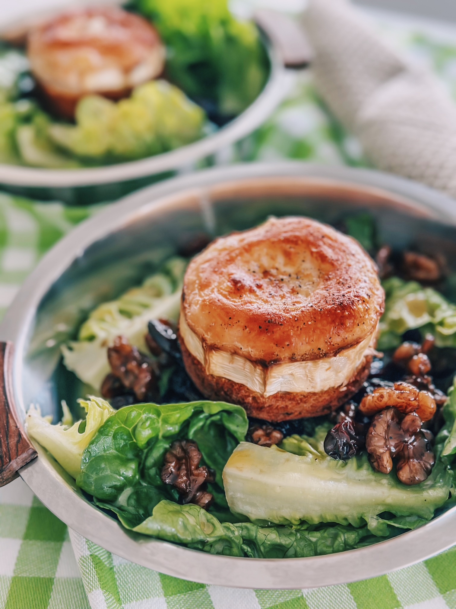 Mama Brown’s Salade Chevre Chaud graphic